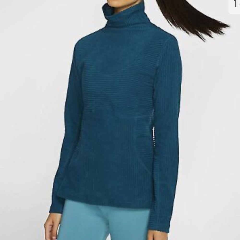 NIKE PRO Hyperwarm Velour Top in Midnight Turquoise